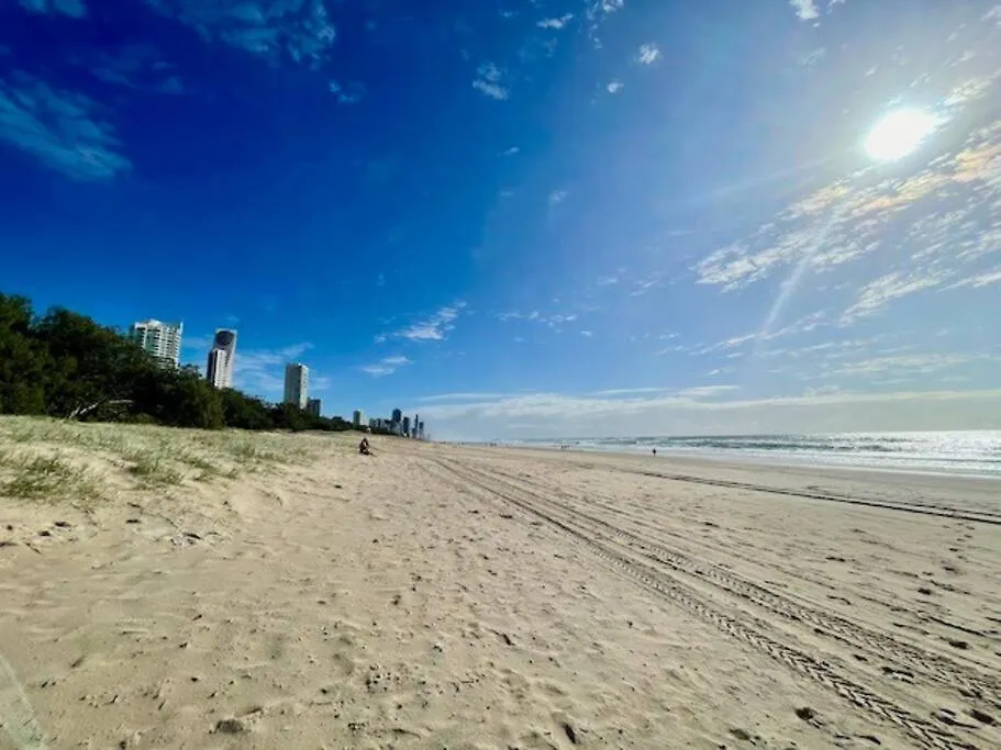 Diamond Beach 30 Gold Coast