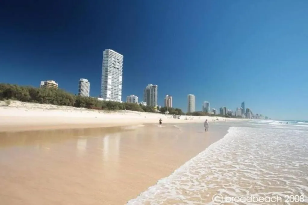 Diamond Beach 30 Gold Coast