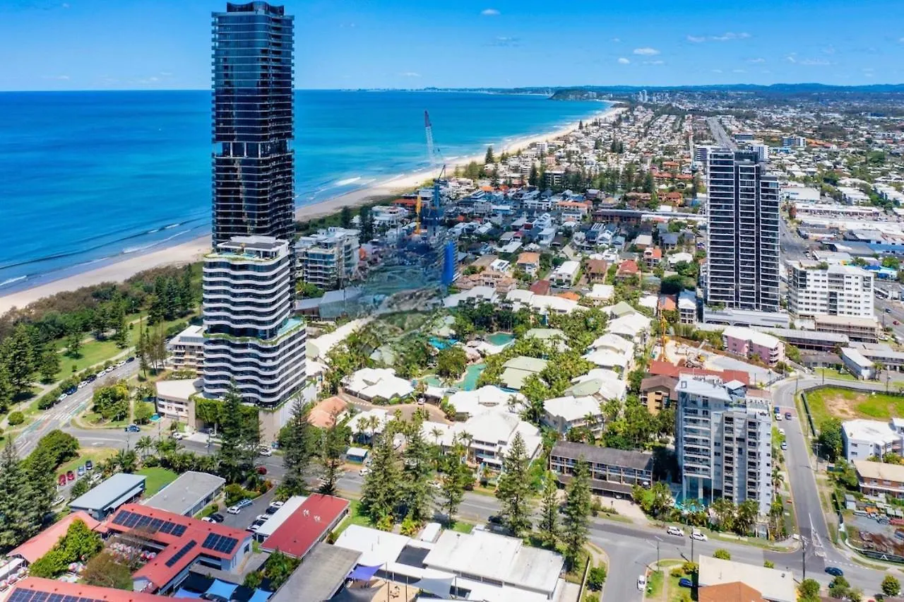 Diamond Beach 30 Gold Coast 0*,  Australia